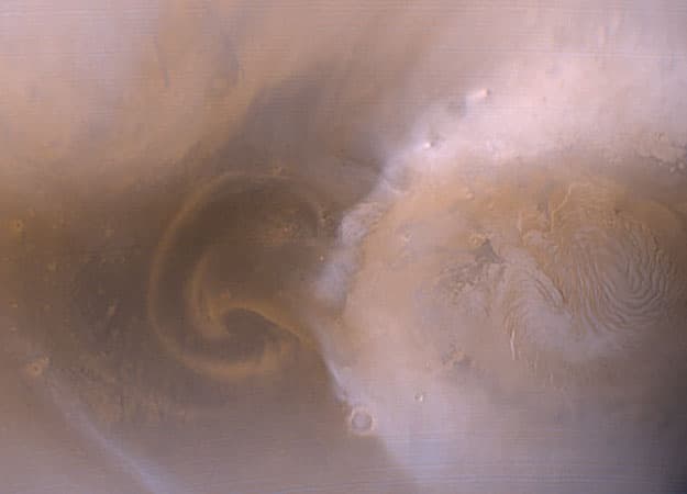 APOD: A Polar Martian Dust Storm - October 9, 2000