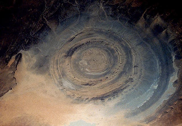 APOD: Earth's Richat Structure - October 8, 2000