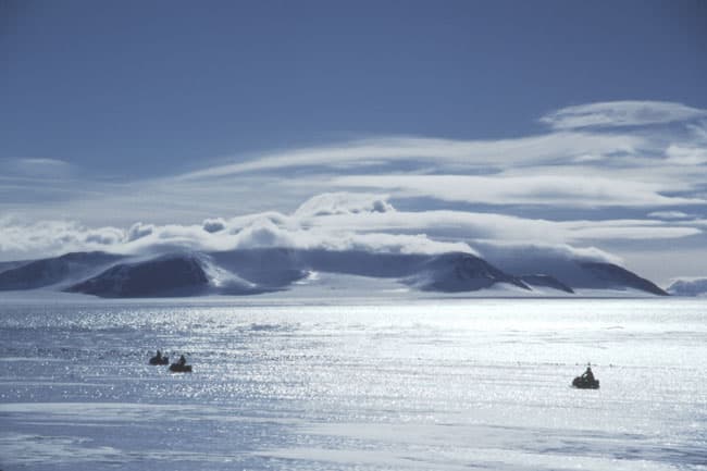 APOD: Searching for Meteorites in Antarctica - December 26, 2002