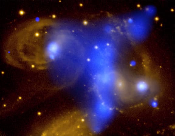 NASA APOD August 12, 2003: X-Rays from Stephan's Quintet