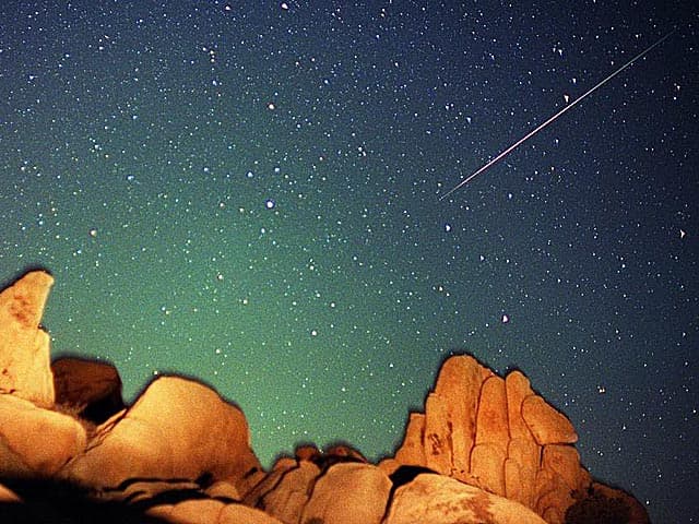 APOD: A Perseid Meteor - August 11, 2004