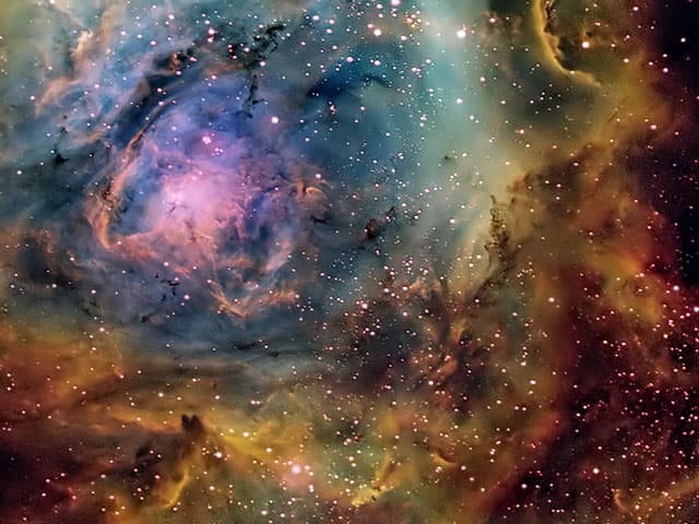 APOD: The Busy Center of the Lagoon Nebula - August 3, 2005