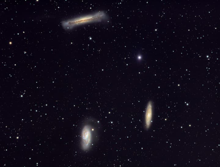 APOD: Trio Leo - March 9, 2006