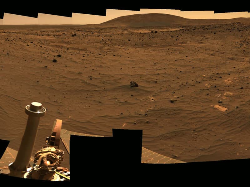 NASA APOD July 3, 2006: The View toward Husband Hill on Mars