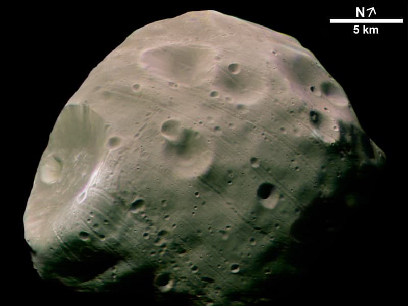 APOD: Phobos: Doomed Moon of Mars - December 3, 2006