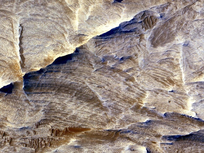 APOD: White Ridges on Mars - February 20, 2007