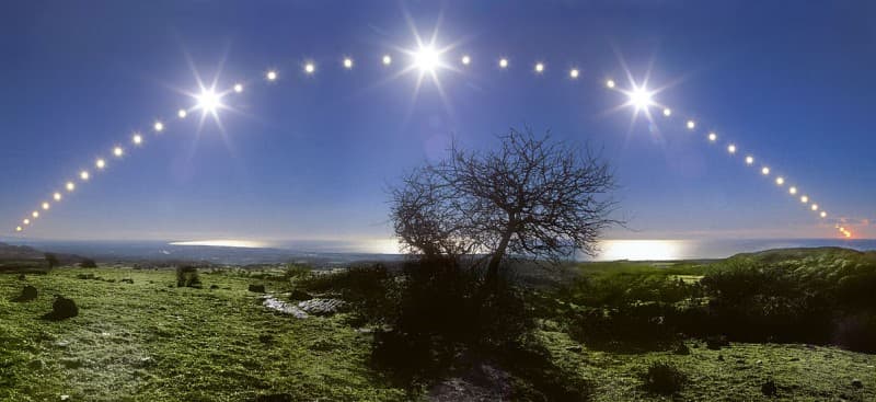 APOD: Tyrrhenian Sea and Solstice Sky - December 22, 2007
