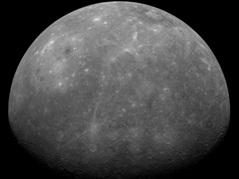 APOD: MESSENGER Passes Mercury - January 16, 2008
