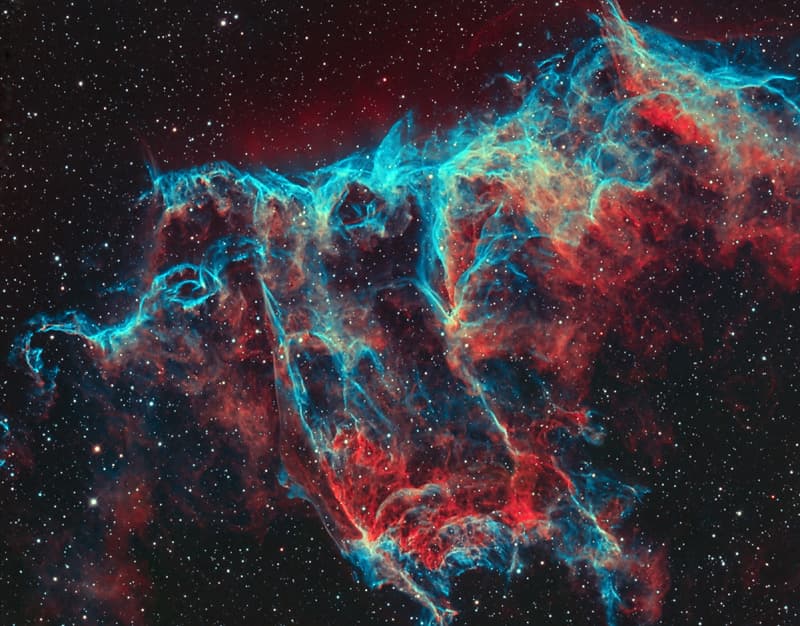 APOD: A Spectre in the Eastern Veil - November 1, 2008