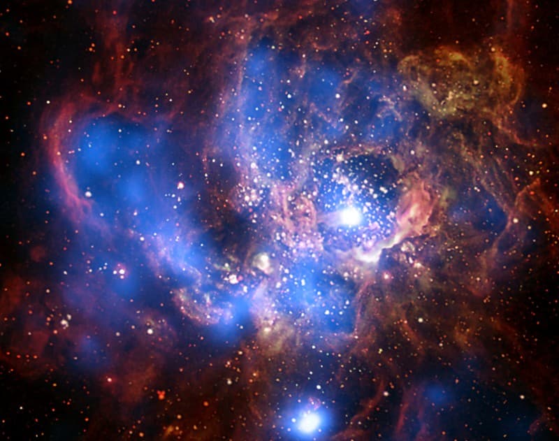 NASA APOD February 5, 2009: NGC 604: X-rays from a Giant Stellar Nursery