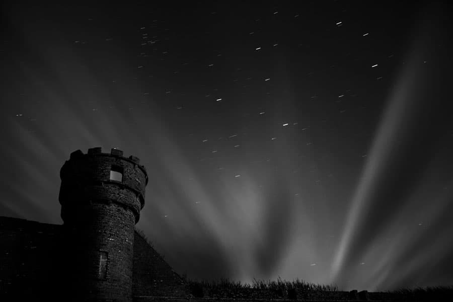 APOD: Moon Rays Over Thurso Castle - May 18, 2009
