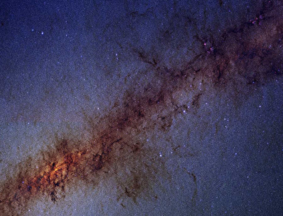 APOD: The Galactic Center in Infrared from 2MASS - May 30, 2010