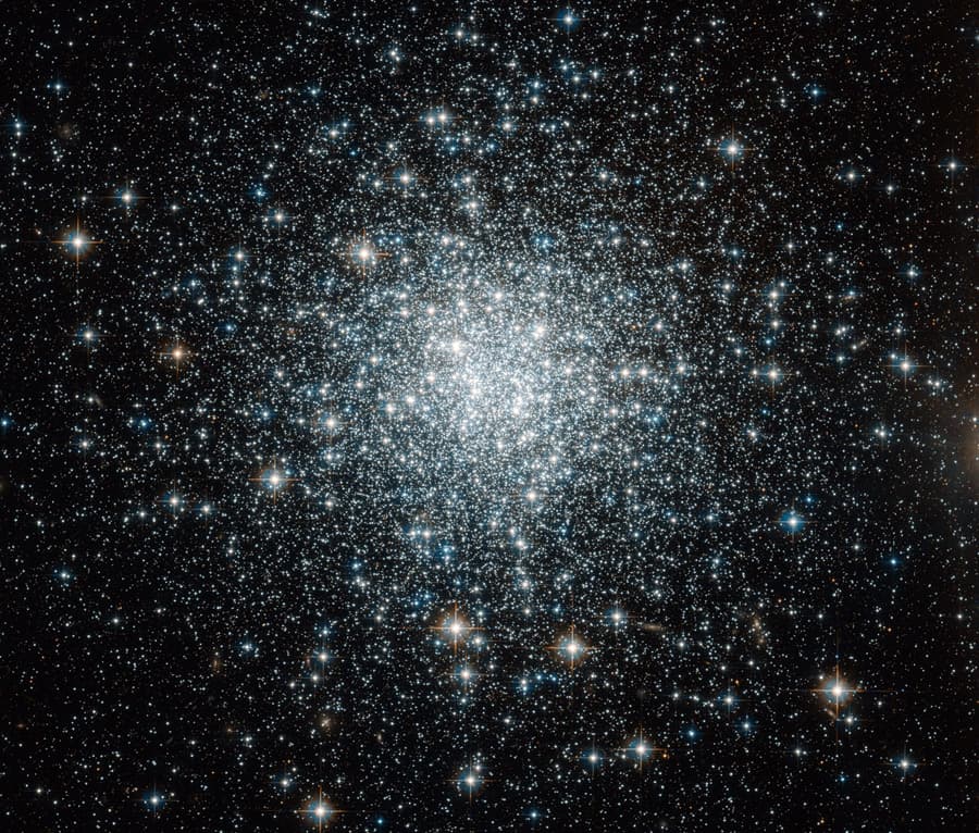 APOD: Globular Star Cluster NGC 6934 - October 9, 2010