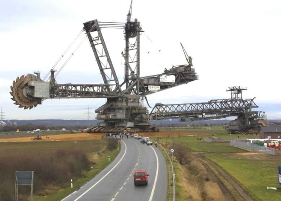 APOD: A Bucket-Wheel Excavator on Earth - October 24, 2010