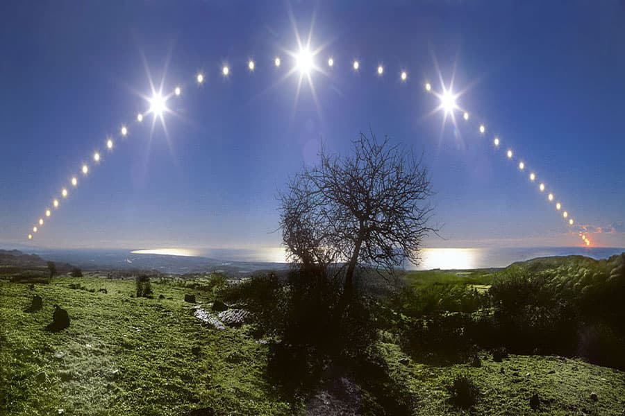 APOD: Tyrrhenian Sea and Solstice Sky - December 21, 2010