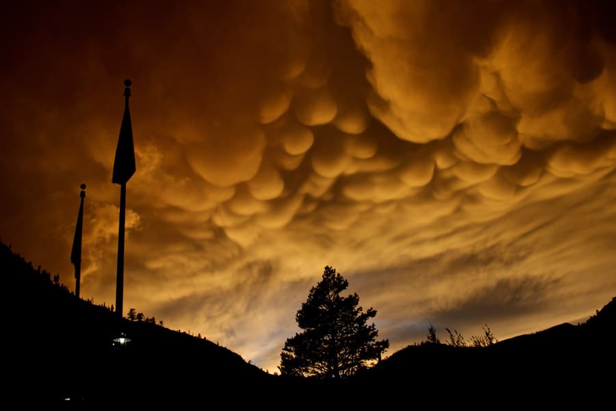 APOD: Mammatus Clouds Over Olympic Valley - February 20, 2011