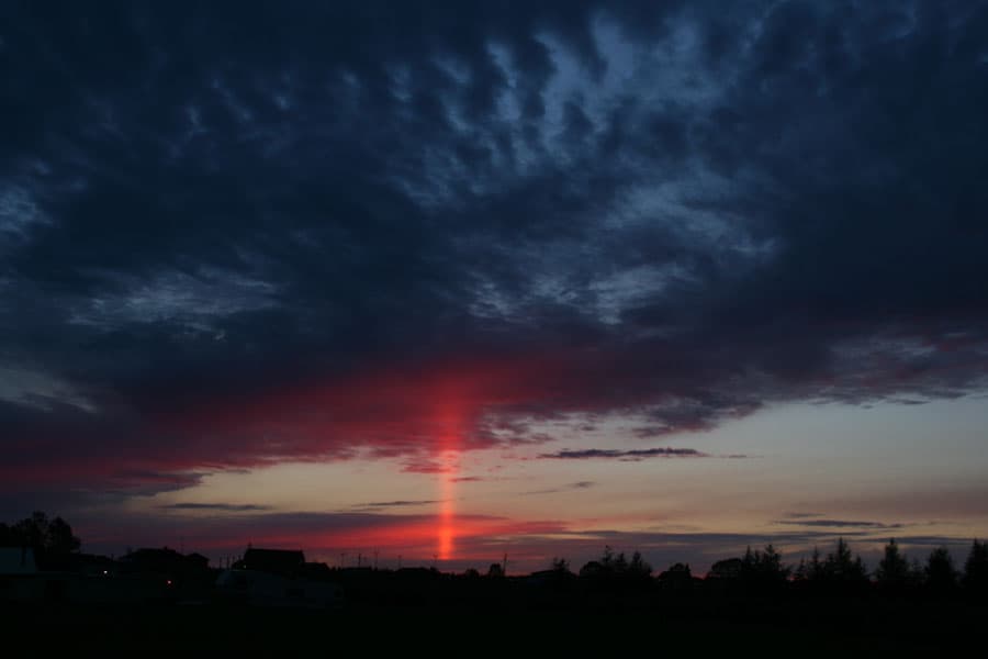 APOD: A Sun Pillar Over Ontario - August 18, 2011