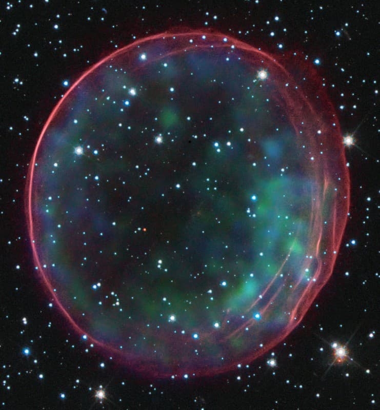 APOD: The Case of the Missing Supernova Companion - January 12, 2012