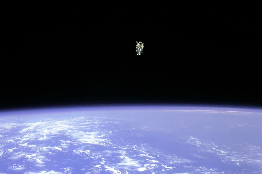 APOD: To Fly Free in Space - January 1, 2012