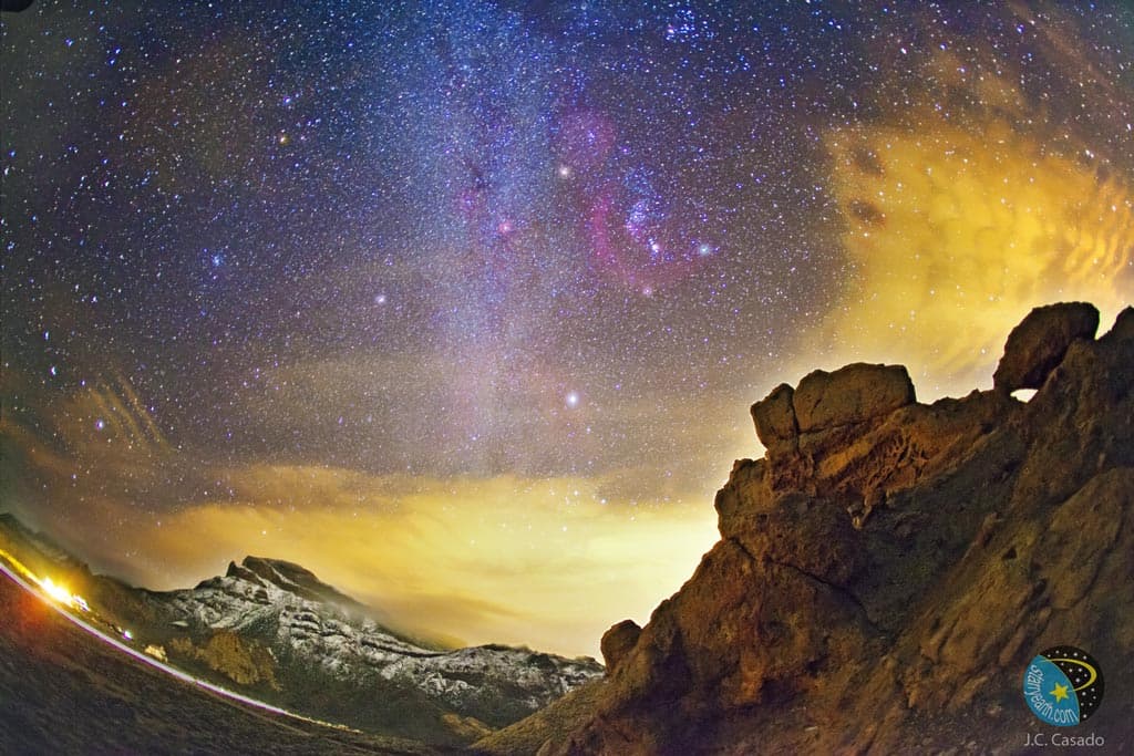 APOD: Deep Orion Over the Canary Islands - January 23, 2012