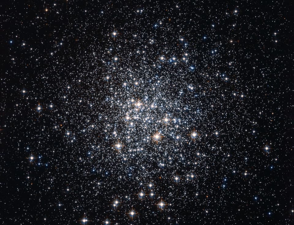 NASA APOD August 19, 2012: M72: A Globular Cluster of Stars