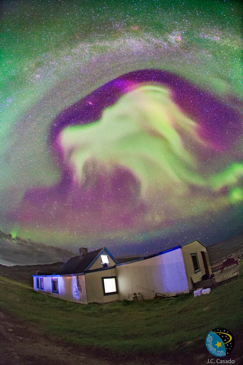 APOD: Goat Aurora Over Greenland - October 3, 2012