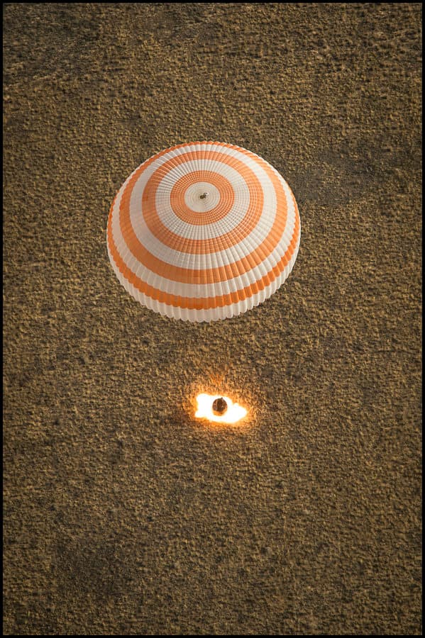 APOD: A Landing on Planet Earth - September 14, 2013