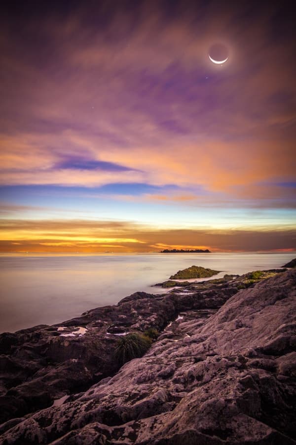 APOD: Moon, Venus and Planet Earth - September 19, 2013