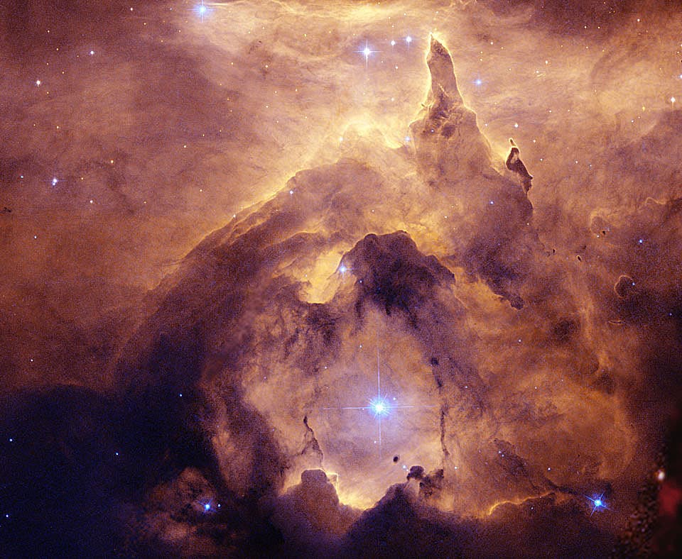 APOD: A Massive Star in NGC 6357 - October 22, 2013