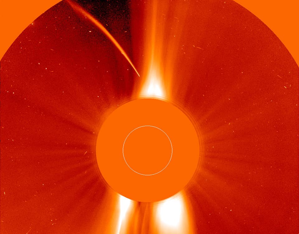 APOD: Sungrazer - October 27, 2013