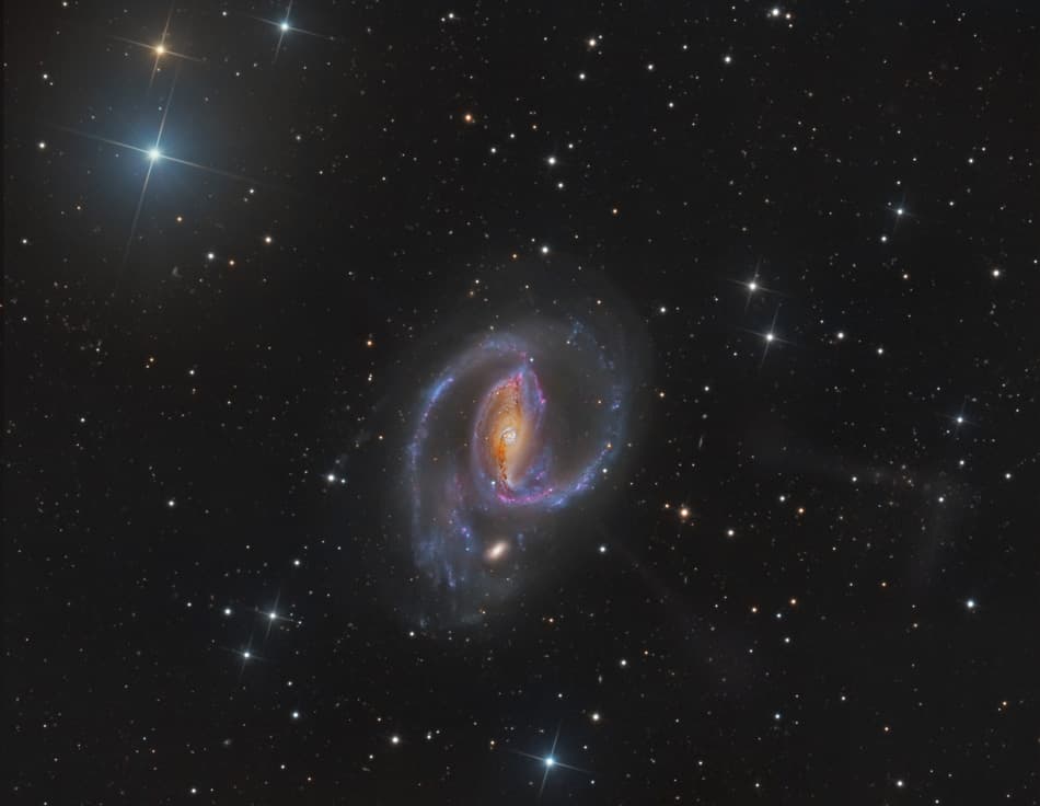 APOD: The Jets of NGC 1097 - November 14, 2013