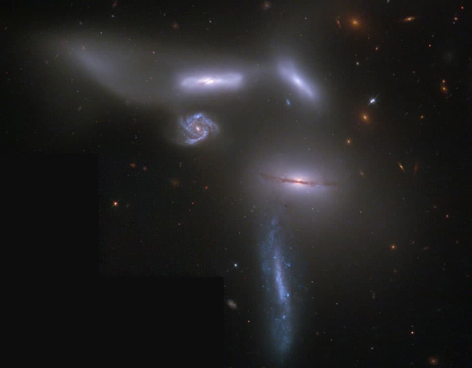 APOD: Seyfert's Sextet - December 10, 2013