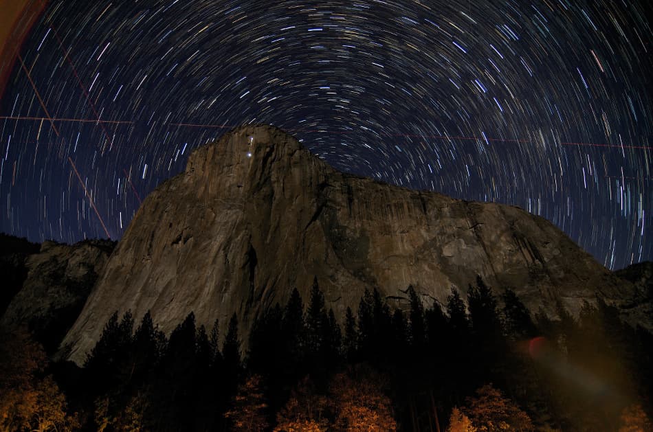 APOD: Star Trails over El Capitan - March 21, 2014