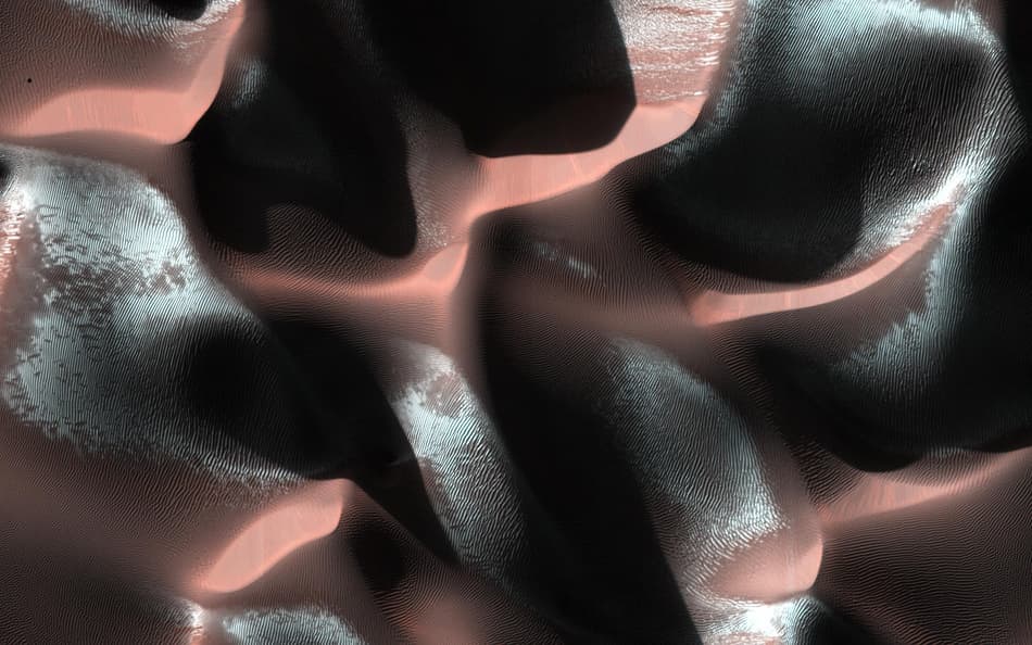 APOD: Martian Chiaroscuro - March 22, 2014