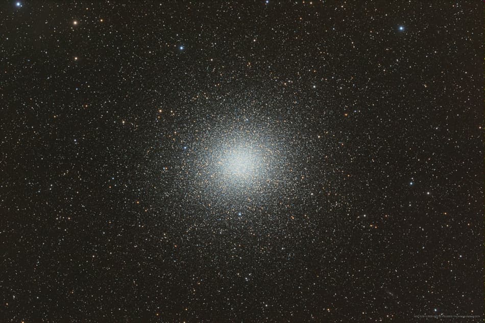 APOD: Millions of Stars in Omega Centauri - May 29, 2014