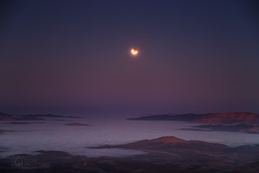 APOD: Eclipse at Moonset - October 9, 2014