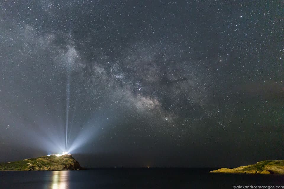 APOD: The Milky Way over the Temple of Poseidon - June 8, 2015