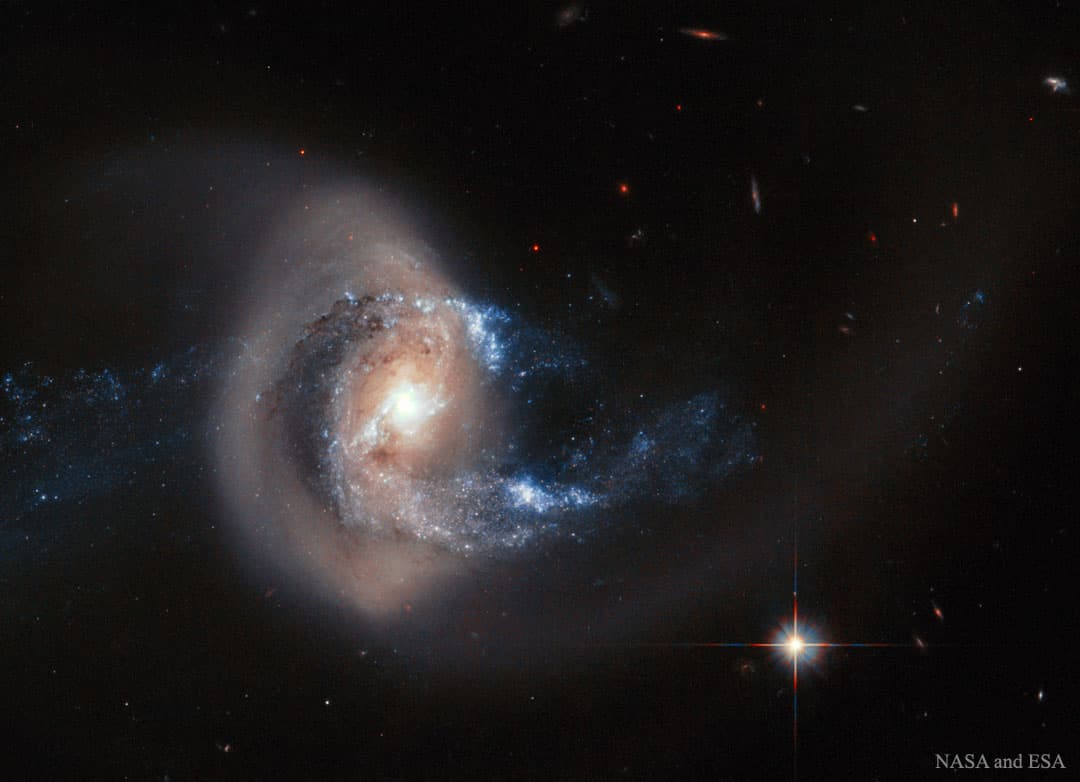 APOD: Galaxy NGC 7714 After Collision - June 9, 2015