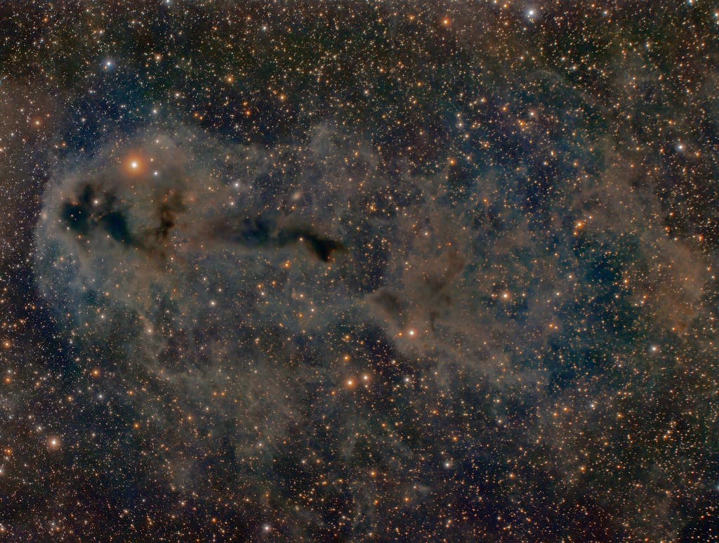 NASA APOD September 30, 2016: Lynds Dark Nebula 1251