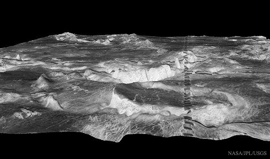 APOD: Cylindrical Mountains on Venus - October 16, 2016