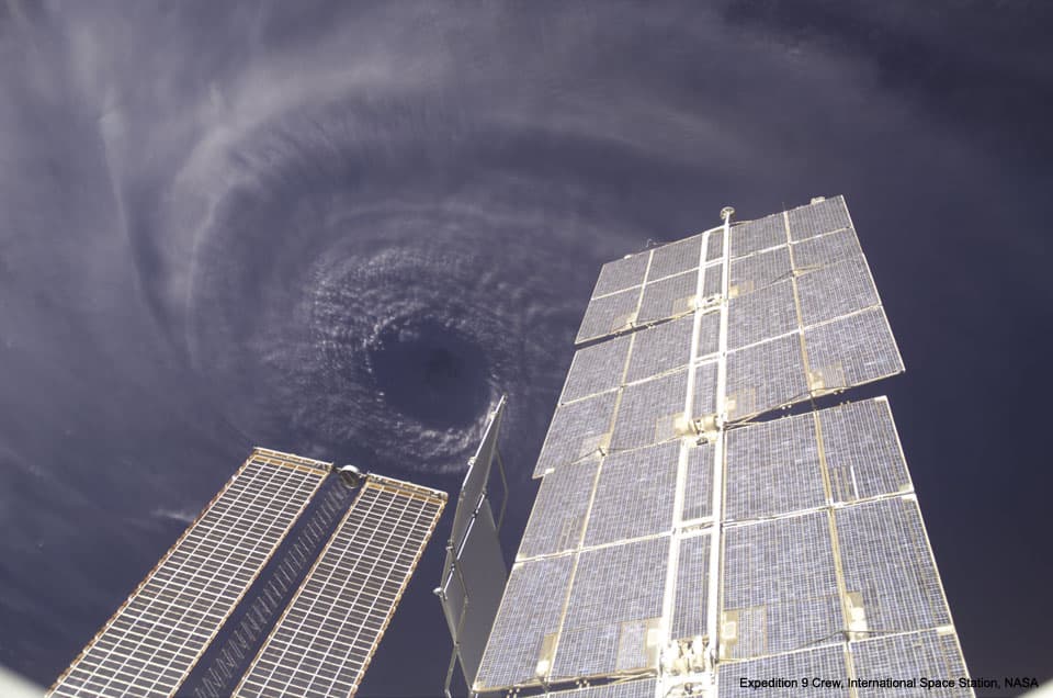 APOD: Hurricane Ivan from the Space Station - October 9, 2016