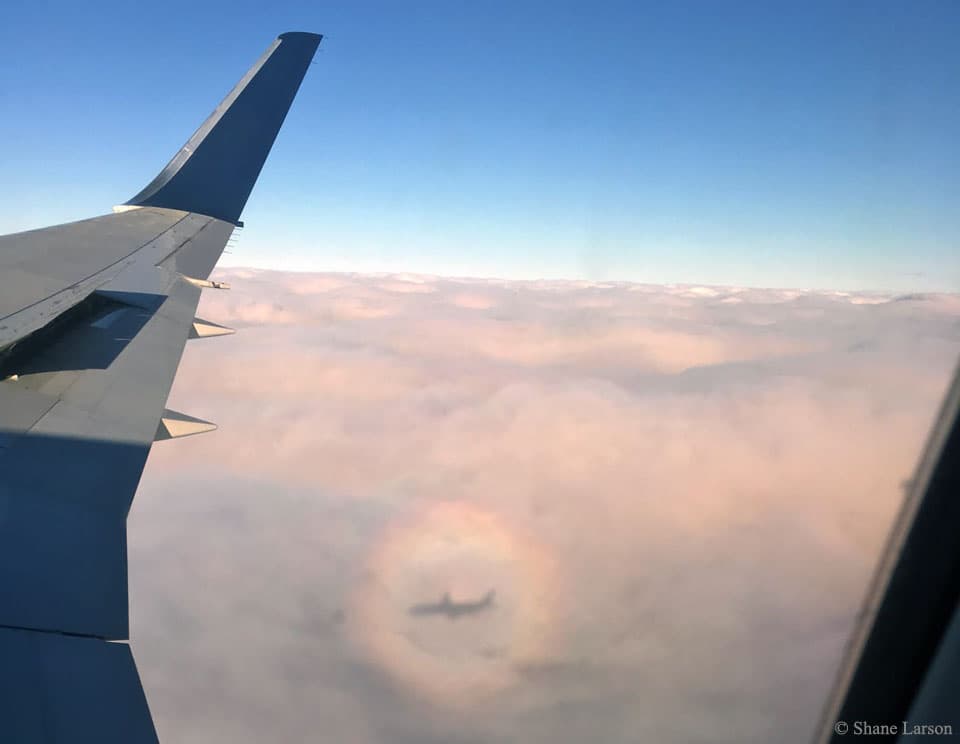 APOD: An Airplane Glory - December 22, 2016
