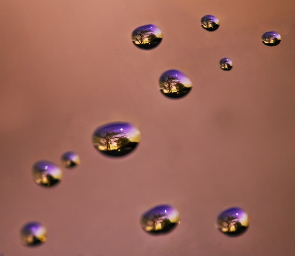 APOD: Venus Through Water Drops - January 27, 2017