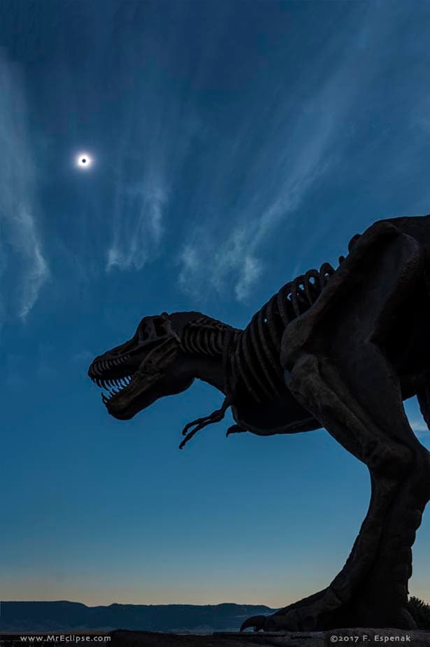 APOD: Eclipsosaurus Rex - October 7, 2017