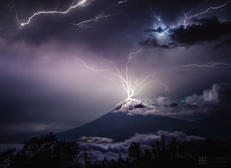 APOD: Lightning over the Volcano of Water - July 29, 2019