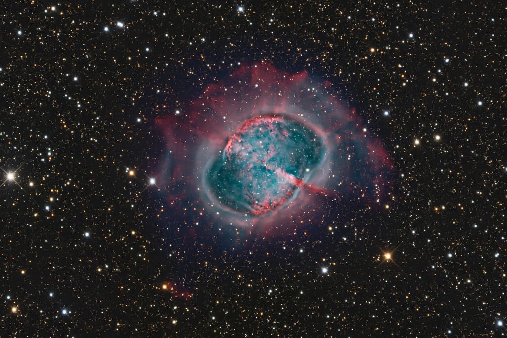 APOD: M27: Not a Comet - August 29, 2019