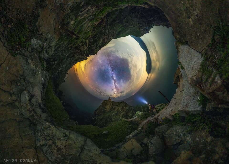 APOD: Eye Sky a Dragon - September 22, 2019