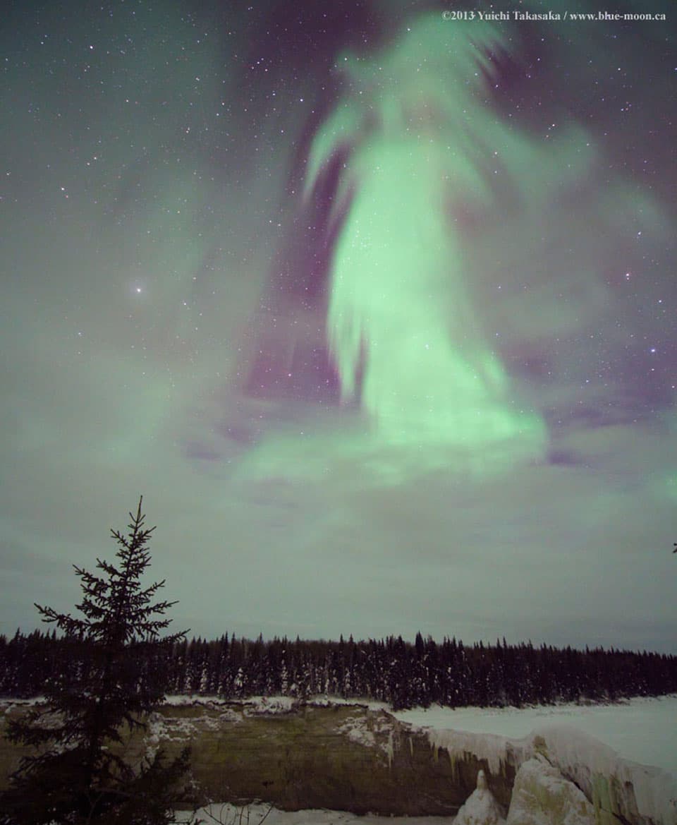 APOD: Ghost Aurora over Canada - October 27, 2019