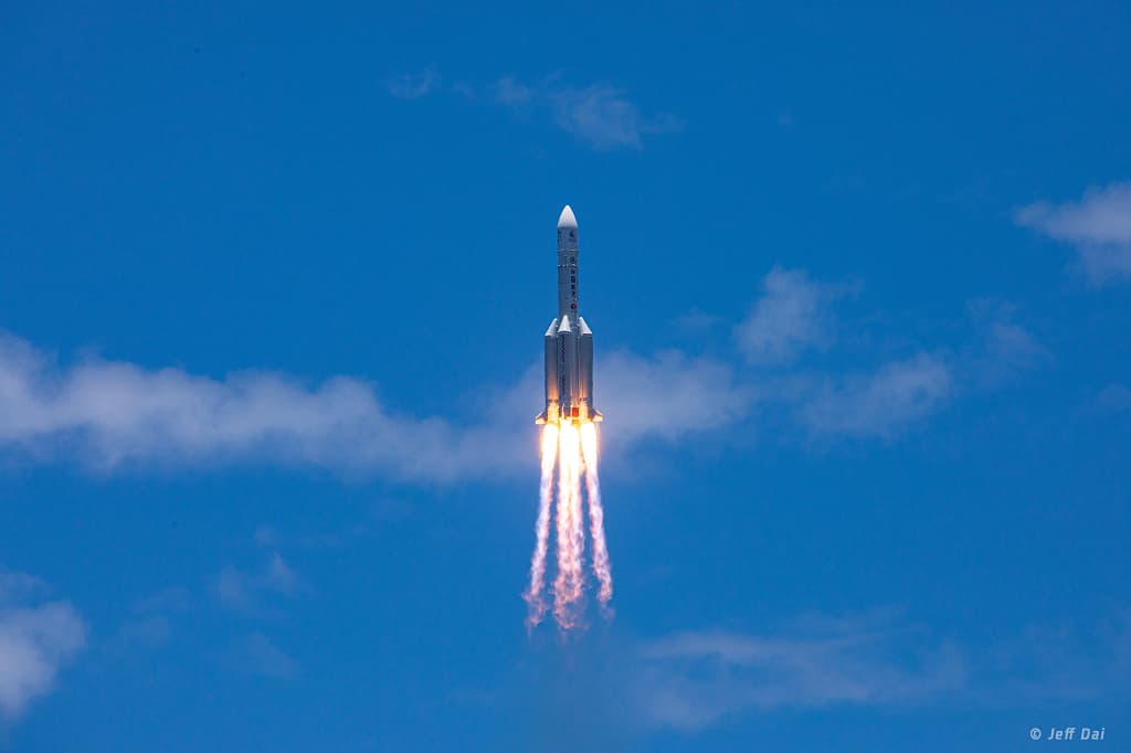 APOD: Tianwen-1 Mission to Mars - July 25, 2020