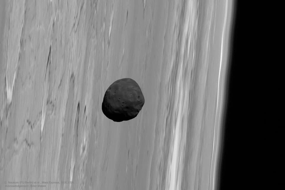 APOD: Martian Moon Phobos from Mars Express - November 8, 2020